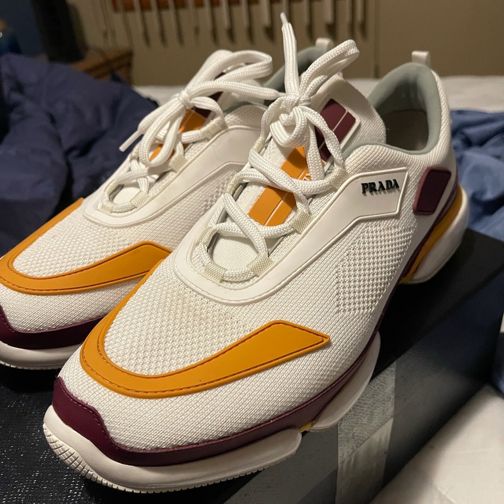 Prada cloudburst size 11